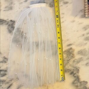 Pearl Mini Tulle Hair Veil